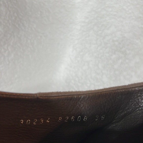 Coclico Elurra Suede Wedge Bootie In Taupe Size 8.5 - Picture 12 of 13